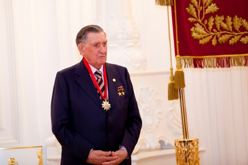 Владимир ДОЛГИХ
