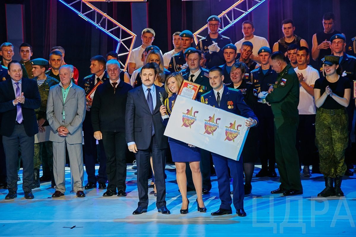 Награждение лауреатов XII Всероссийского фестиваля «Катюша»