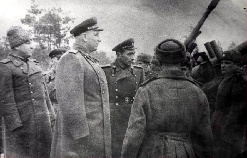ГЛАВНЫЙ МАРШАЛ АРТИЛЛЕРИИ Н.Н. ВОРОНОВ