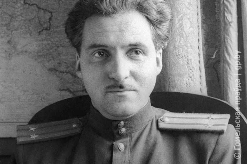 Константин Симонов