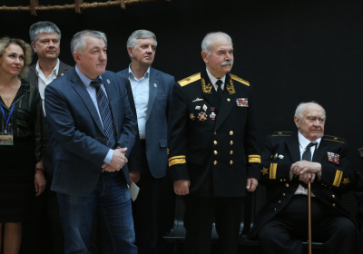 100 лет Главному политуправлению.