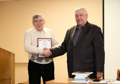 ВОЕННЫЕ ПИСАТЕЛИ И ЖУРНАЛИСТЫ НА СЛУЖБЕ РОДИНЕ"