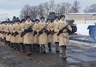 Торжественное возвращение Т-34 на Родину